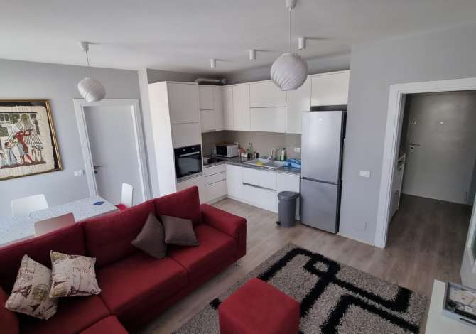 Shtepi me qera 2+1 ne Tirane - 600 Euro