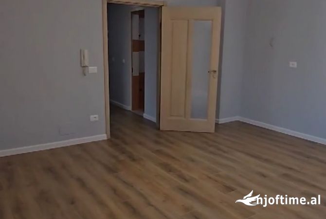 Shtepi ne shitje 2+1 ne Tirane - 108,000 Euro