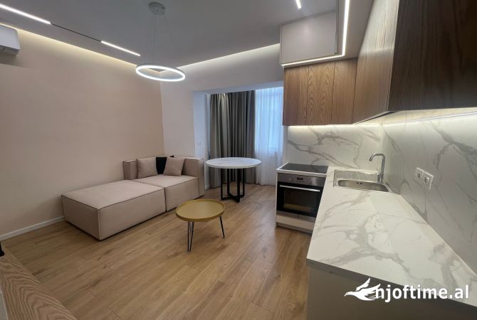Shtepi me qera 2+1 ne Tirane - 700 Euro