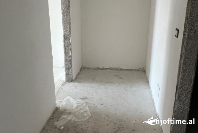 Shtepi ne shitje 1+1 ne Tirane - 135,000 Euro