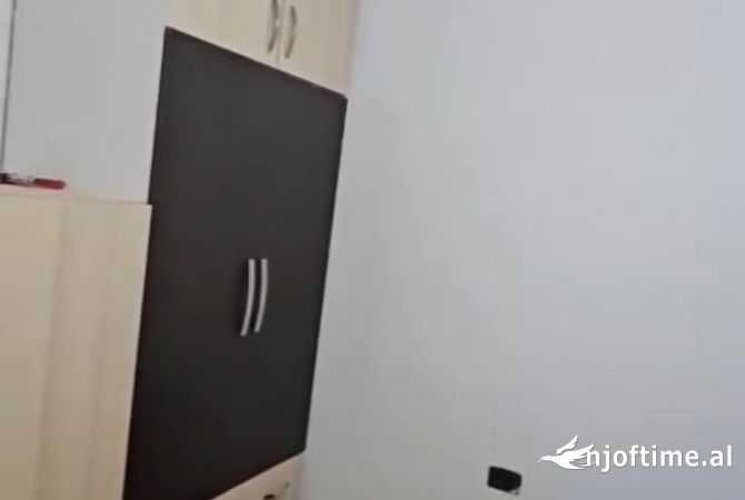 Shtepi me qera 2+1 ne Tirane - 400 Euro