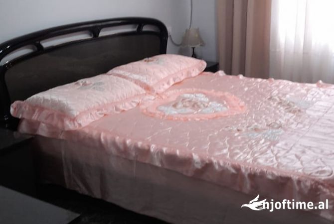 Shtepi me qera 2+1 ne Tirane - 600 Euro