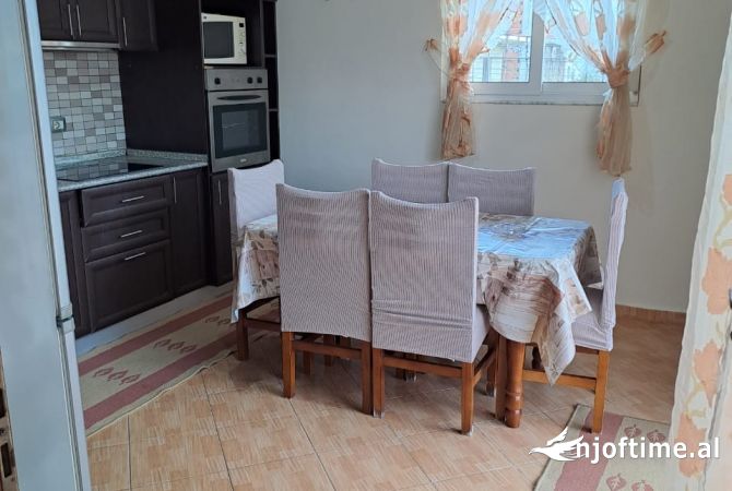 Shtepi me qera 2+1 ne Tirane - 500 Euro