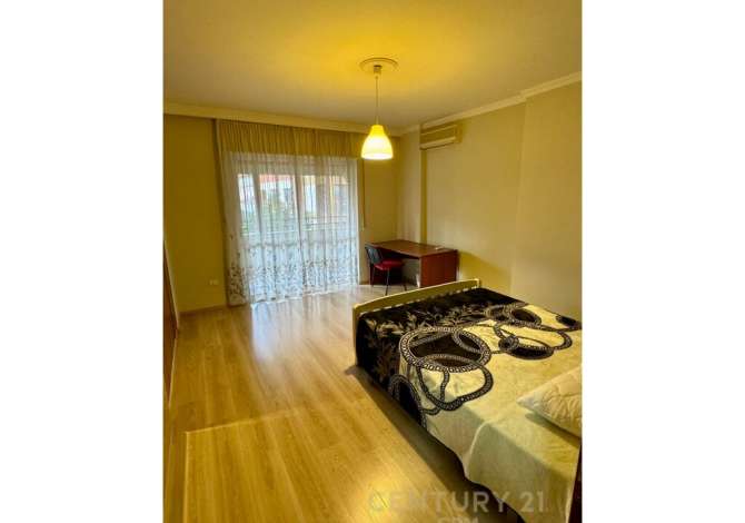 Shtepi me qera 2+1 ne Tirane - 800 Euro