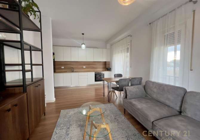 Shtepi me qera 2+1 ne Tirane - 750 Euro