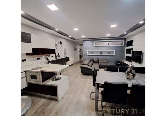 Shtepi me qera 2+1 ne Tirane - 1,200 Euro
