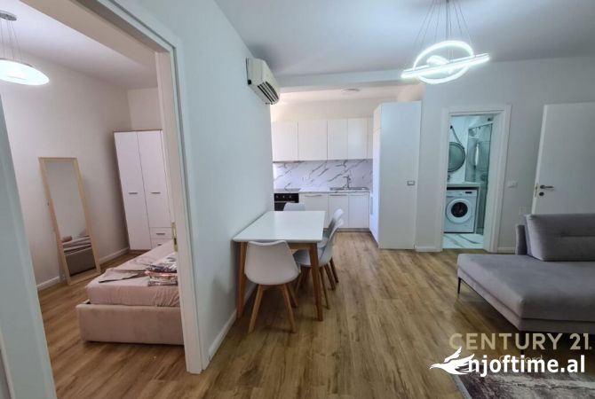 Casa in affitto 3+1 a Tirana - 1,000 Euro