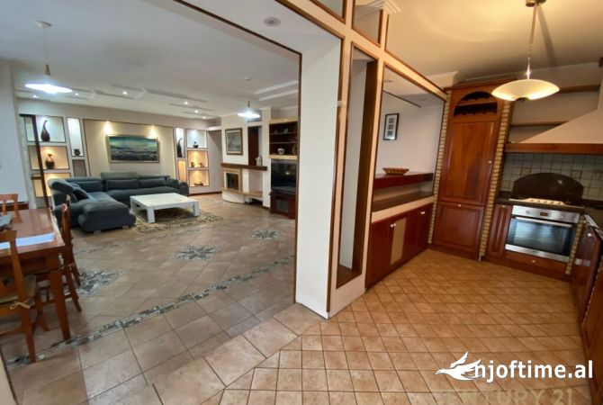 Shtepi me qera 3+1 ne Tirane - 1,000 Euro