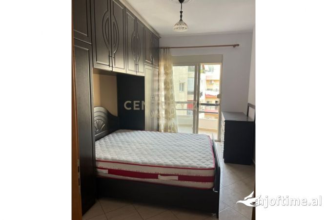 Shtepi ne shitje 2+1 ne Tirane - 105,000 Euro