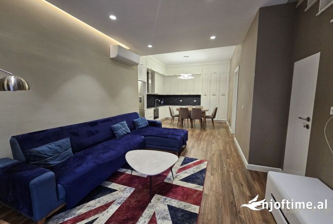 Shtepi me qera 2+1 ne Tirane - 1,000 Euro