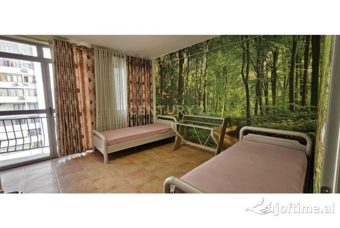 Shtepi me qera 2+1 ne Tirane - 650 Euro
