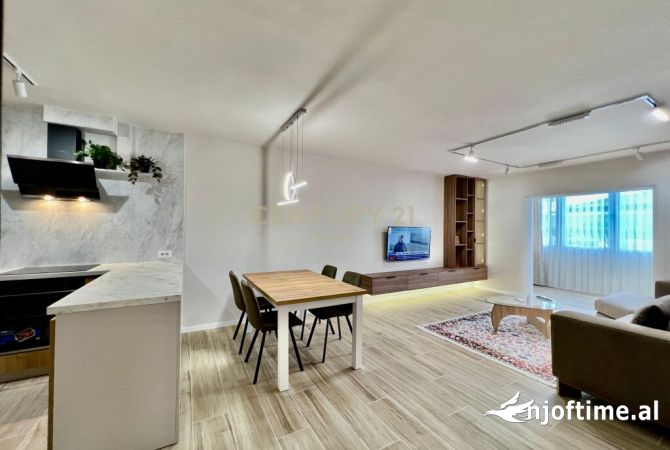 Shtepi me qera 2+1 ne Tirane - 650 Euro