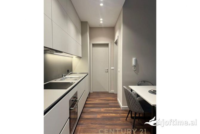 House for Rent 1+1 in Tirana - 800 Euro