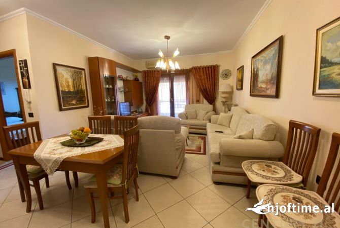 Shtepi me qera 1+1 ne Tirane - 600 Euro