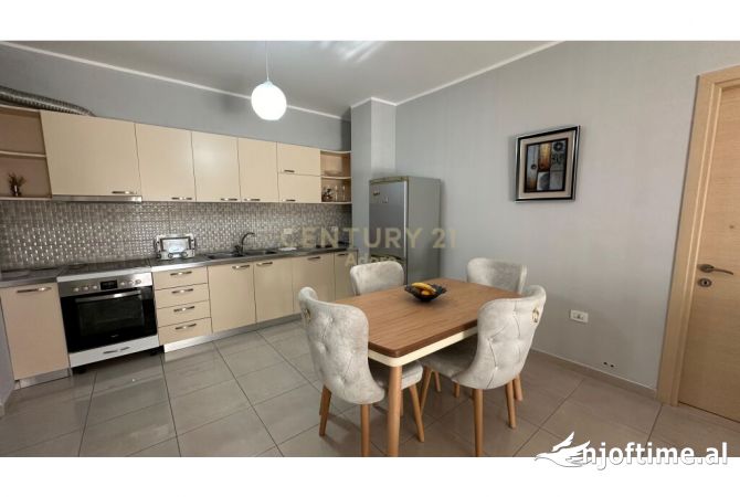 Shtepi me qera 2+1 ne Tirane - 600 Euro