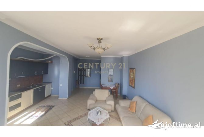 Shtepi me qera 2+1 ne Tirane - 1,100 Euro