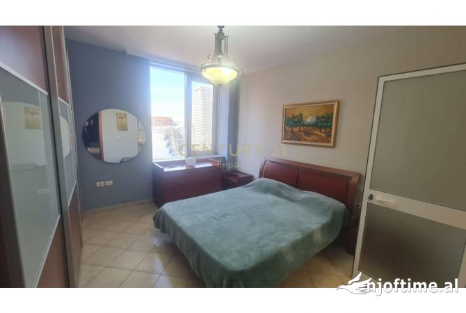Shtepi me qera Apartament ne Tirane, 2+1, Mobilimi E mobiluar, Pagesa 1,100  Euro.