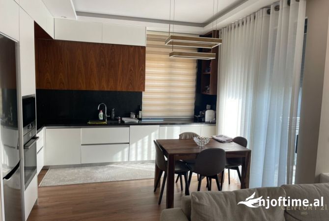 Casa in vendita 2+1 a Tirana - 440,000 Euro