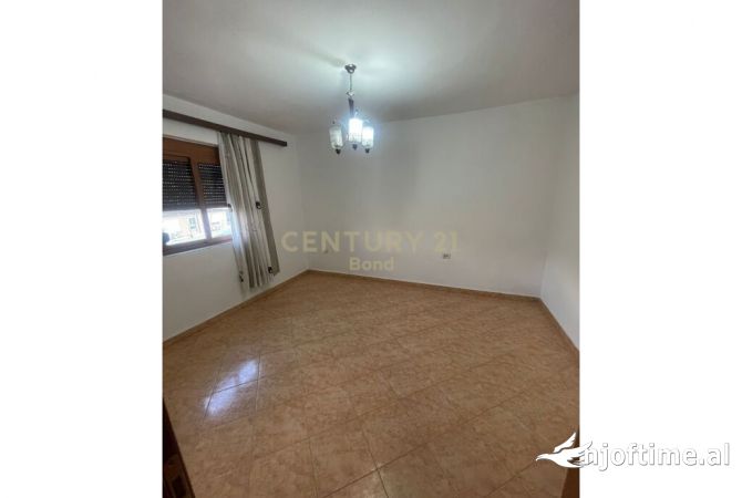 Shtepi ne shitje 2+1 ne Tirane - 88,000 Euro