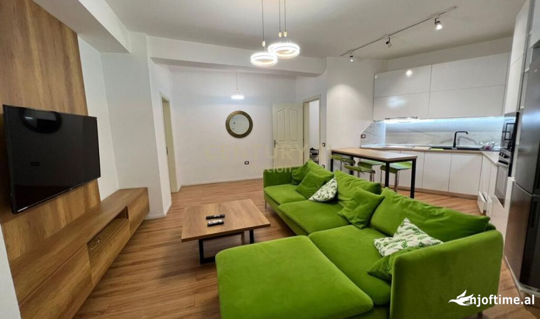 Shtepi me qera Apartament ne Tirane, 2+1, Mobilimi E mobiluar, Pagesa 600  Euro.