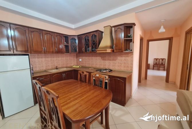 Shtepi me qera 2+1 ne Tirane - 500 Euro