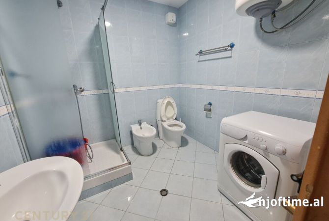 Shtepi me qera Apartament ne Tirane, 2+1, Mobilimi E mobiluar, Pagesa 500  Euro.