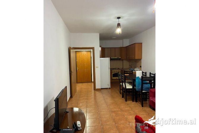 Shtepi me qera 1+1 ne Tirane - 550 Euro