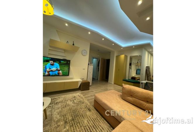 Shtepi me qera Apartament ne Tirane, 1+1, Mobilimi E mobiluar, Pagesa 750  Euro.