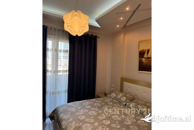 Shtepi me qera Apartament ne Tirane, 1+1, Mobilimi E mobiluar, Pagesa 750  Euro.