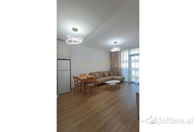 Shtepi me qera Apartament ne Tirane, 1+1, Mobilimi E mobiluar, Pagesa 1,000  Euro.