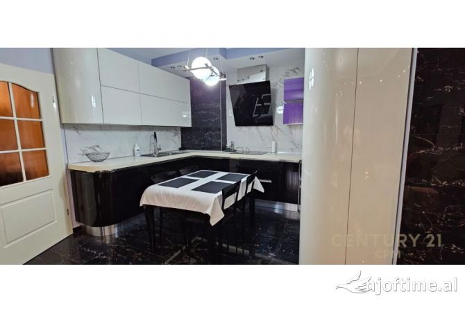 Shtepi me qera Apartament ne Tirane, 2+1, Mobilimi E mobiluar, Pagesa 1,500  Euro.