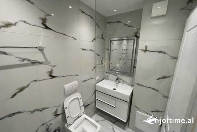 Shtepi me qera Apartament ne Tirane, 2+1, Mobilimi E mobiluar, Pagesa 1,200  Euro.