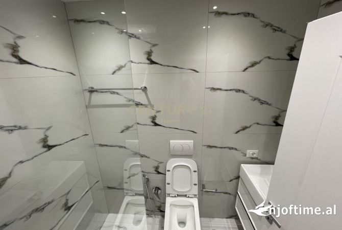 Shtepi me qera Apartament ne Tirane, 2+1, Mobilimi E mobiluar, Pagesa 1,200  Euro.