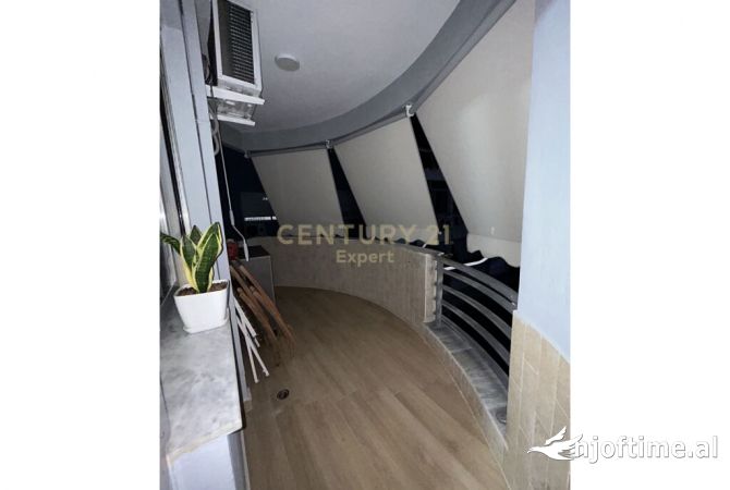 Shtepi me qera Apartament ne Tirane, 2+1, Mobilimi E mobiluar, Pagesa 850  Euro.