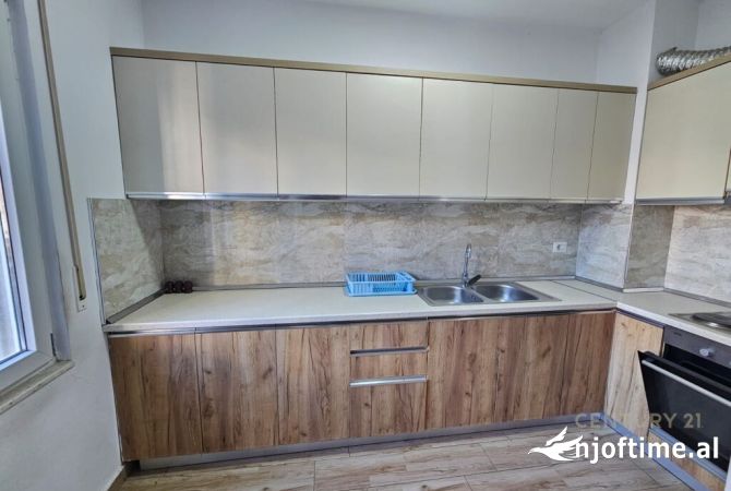 Shtepi ne shitje 1+1 ne Tirane - 134,000 Euro
