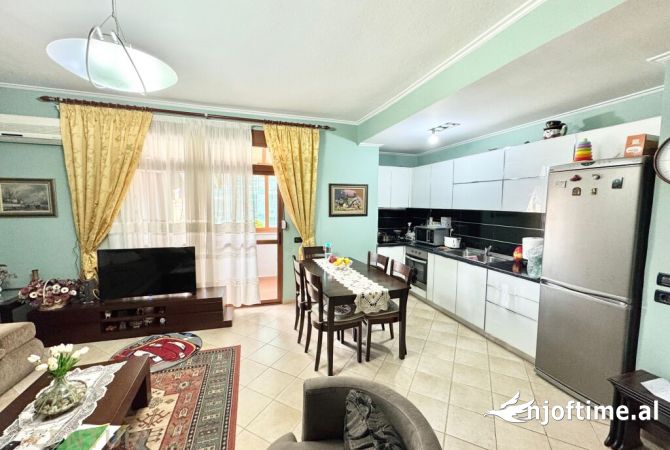 Shtepi ne shitje 2+1 ne Tirane - 260,000 Euro