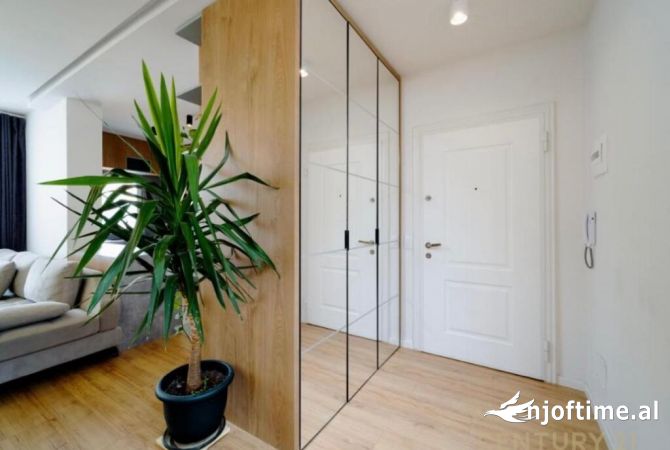 Shtepi me qera Apartament ne Tirane, 2+1, Mobilimi E mobiluar, Pagesa 1,000  Euro.