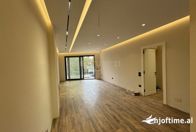 Shtepi ne shitje 3+1 ne Tirane - 274,000 Euro