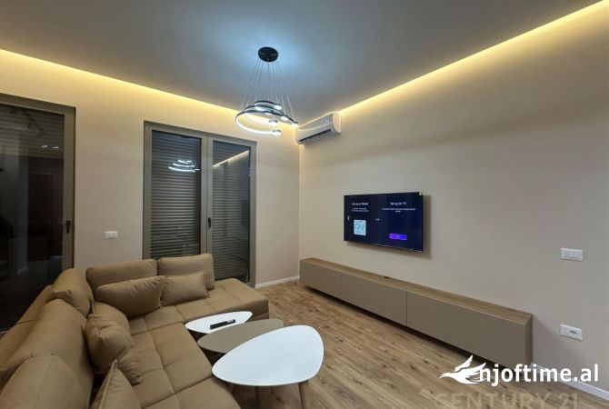 Shtepi me qera Apartament ne Tirane, 1+1, Mobilimi E mobiluar, Pagesa 1,000  Euro.