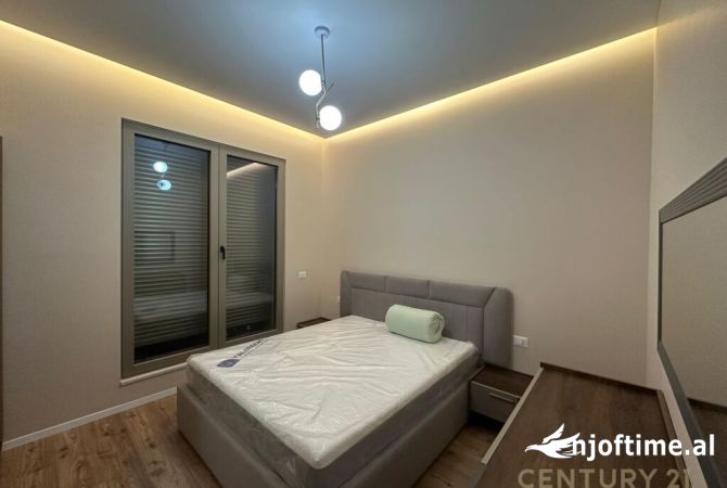Shtepi me qera Apartament ne Tirane, 1+1, Mobilimi E mobiluar, Pagesa 1,000  Euro.