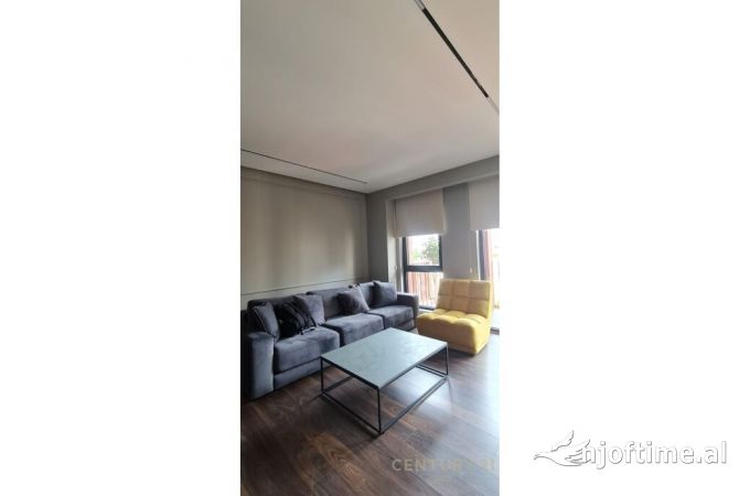 Shtepi me qera 3+1 ne Tirane - 1,700 Euro