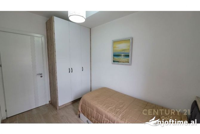 Shtepi me qera Apartament ne Tirane, 2+1, Mobilimi E mobiluar, Pagesa 650  Euro.