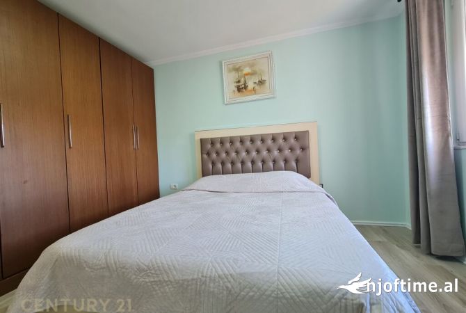 Shtepi me qera Apartament ne Tirane, 1+1, Mobilimi E mobiluar, Pagesa 400  Euro.