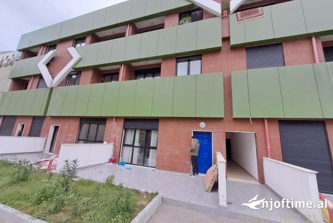 Shtepi me qera Apartament ne Tirane, 2+1, Mobilimi E mobiluar, Pagesa 1,300  Euro.