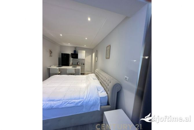 Shtepi me qera Garsoniere ne Tirane - 530 Euro