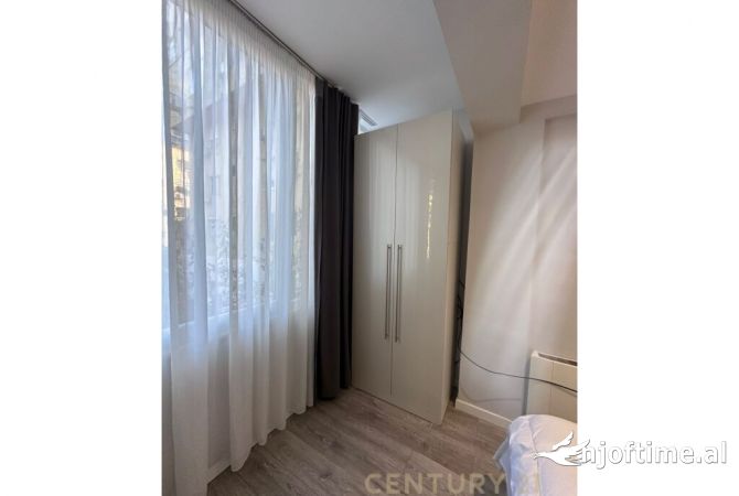 Shtepi me qera Apartament ne Tirane, Garsoniere, Mobilimi E mobiluar, Pagesa 530  Euro.