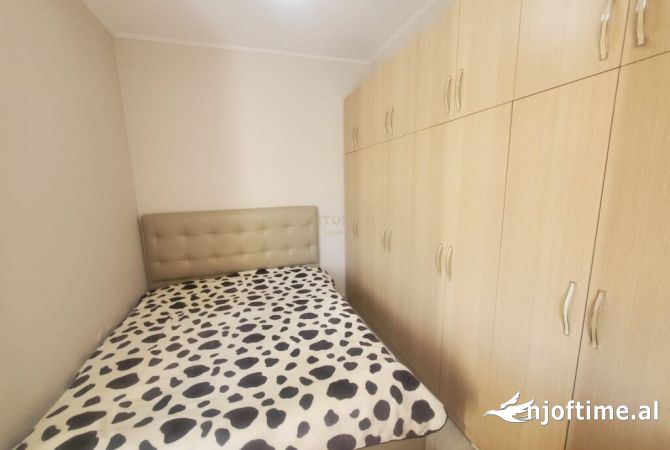 Shtepi me qera 1+1 ne Tirane - 400 Euro