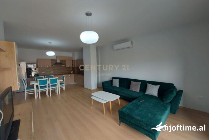 Shtepi me qera 2+1 ne Tirane - 550 Euro