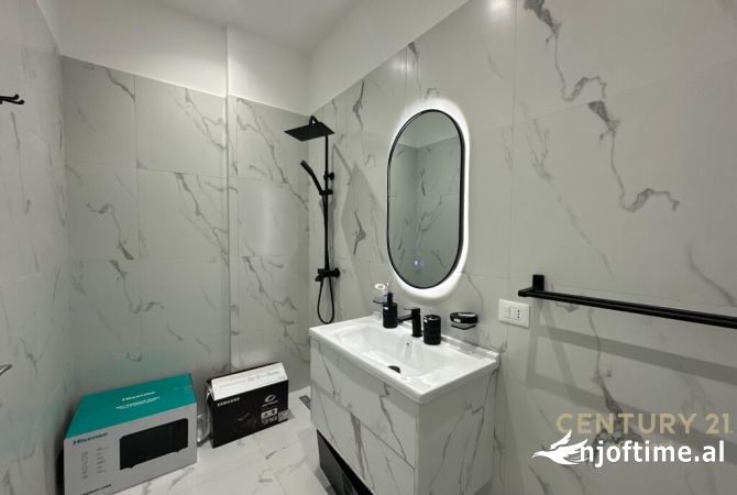 Shtepi me qera Apartament ne Tirane, 2+1, Mobilimi E mobiluar, Pagesa 1,600  Euro.