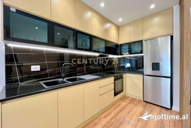 Shtepi me qera Apartament ne Tirane, 2+1, Mobilimi E mobiluar, Pagesa 850  Euro.